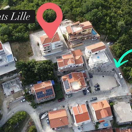 Apartments Lille Herceg Novi Ngoại thất bức ảnh